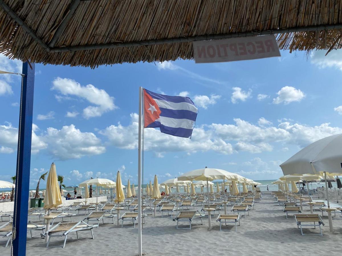 Hotel Spiaggia Villa Paola Беллария-Иджеа-Марина Экстерьер фото